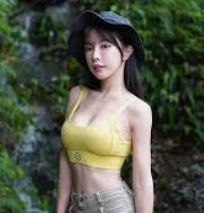 详情页摘要明亮